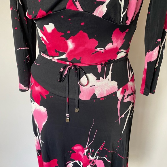 Escada dress - Picture 5 of 8